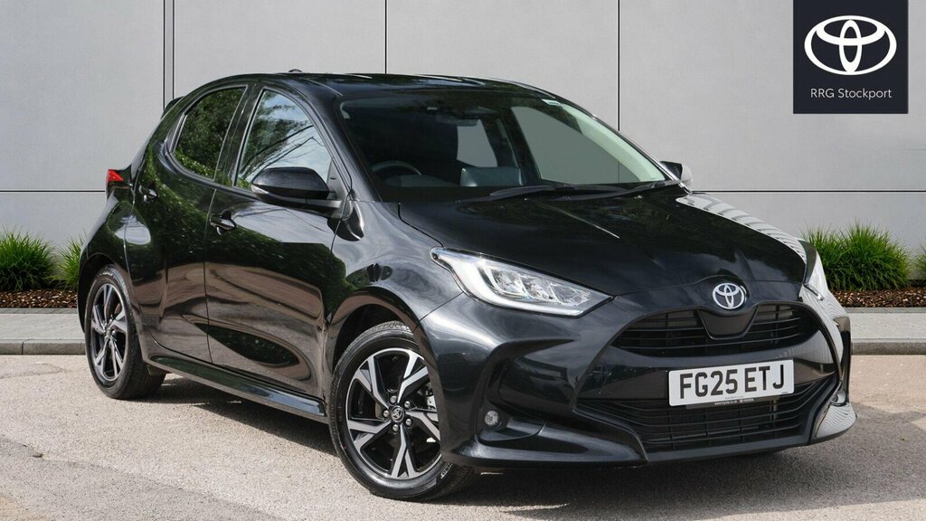 Toyota Yaris 1.5 Vvt-h Design E-cvt Euro 6 Ss Black
