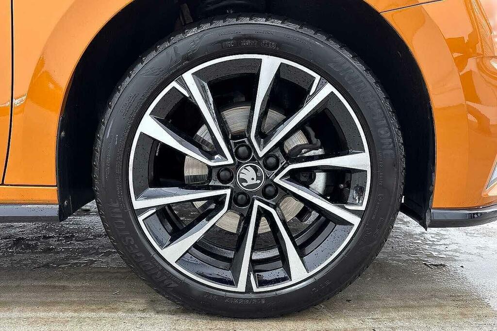 Skoda Fabia 1.0 Tsi 116 Monte Carlo Edition Dsg Orange #5