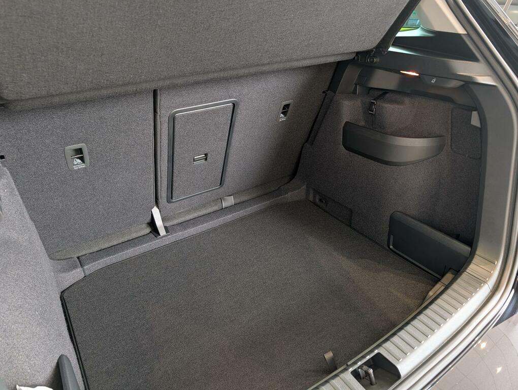 Skoda Karoq Diesel Silver #15