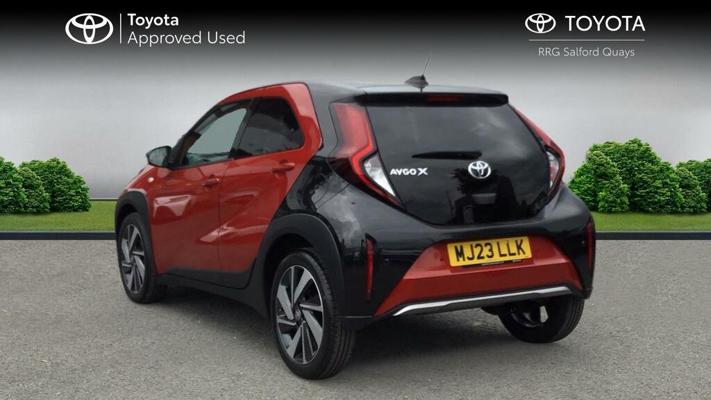 Toyota Aygo X 1.0 Vvt-i Exclusive Euro 6 Ss MJ23LLK Red #4