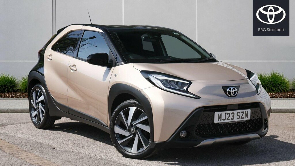 Toyota Aygo X 1.0 Vvt-i Exclusive Euro 6 Ss MJ23SZN Beige