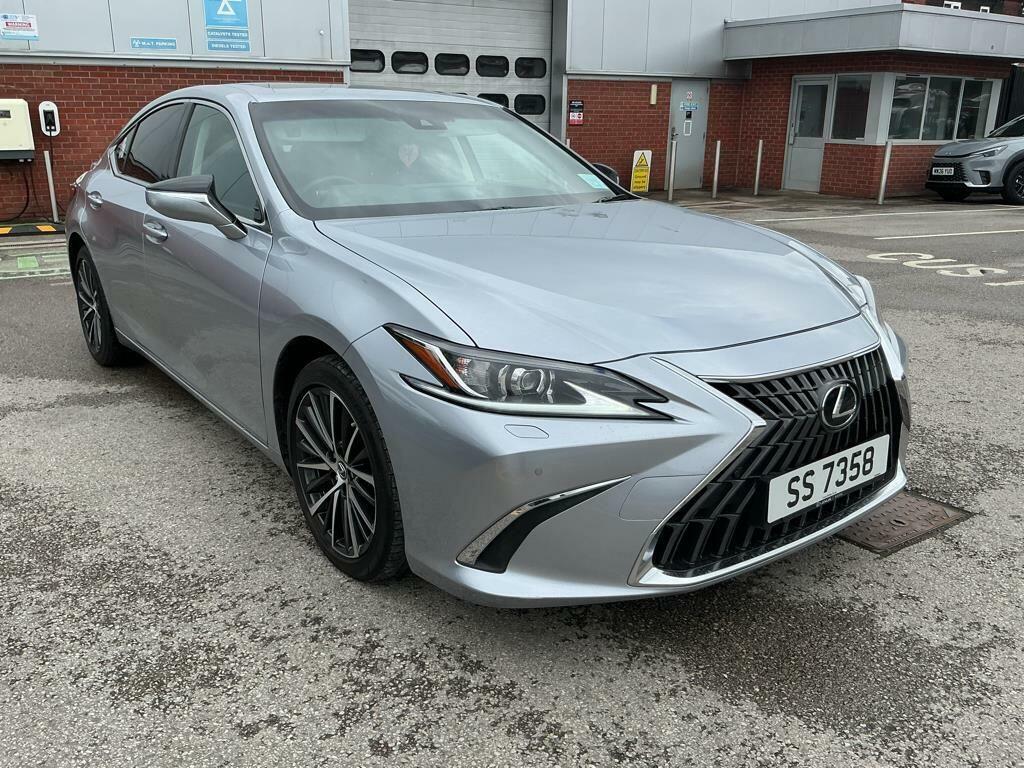 Lexus ES 2.5 300H Premium Edition Saloon Hybrid Silver