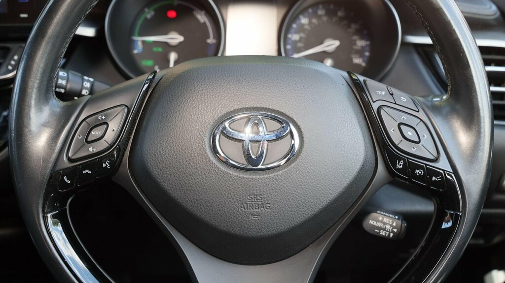 Toyota C-Hr Excel Grey #10
