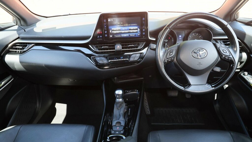 Toyota C-Hr 1.8 Vvt-h Dynamic Cvt Euro 6 Ss Silver #6