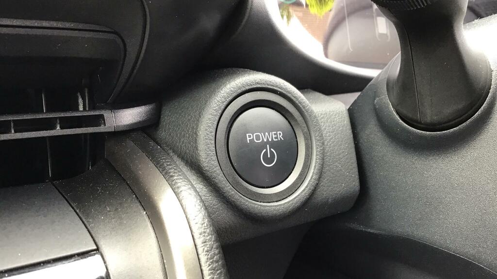 Toyota C-Hr Excel #17
