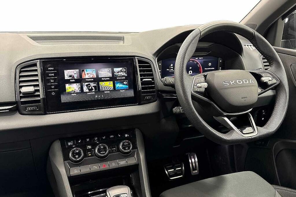 Skoda Karoq 1.5 Tsi Sportline Edition Dsg Black #2