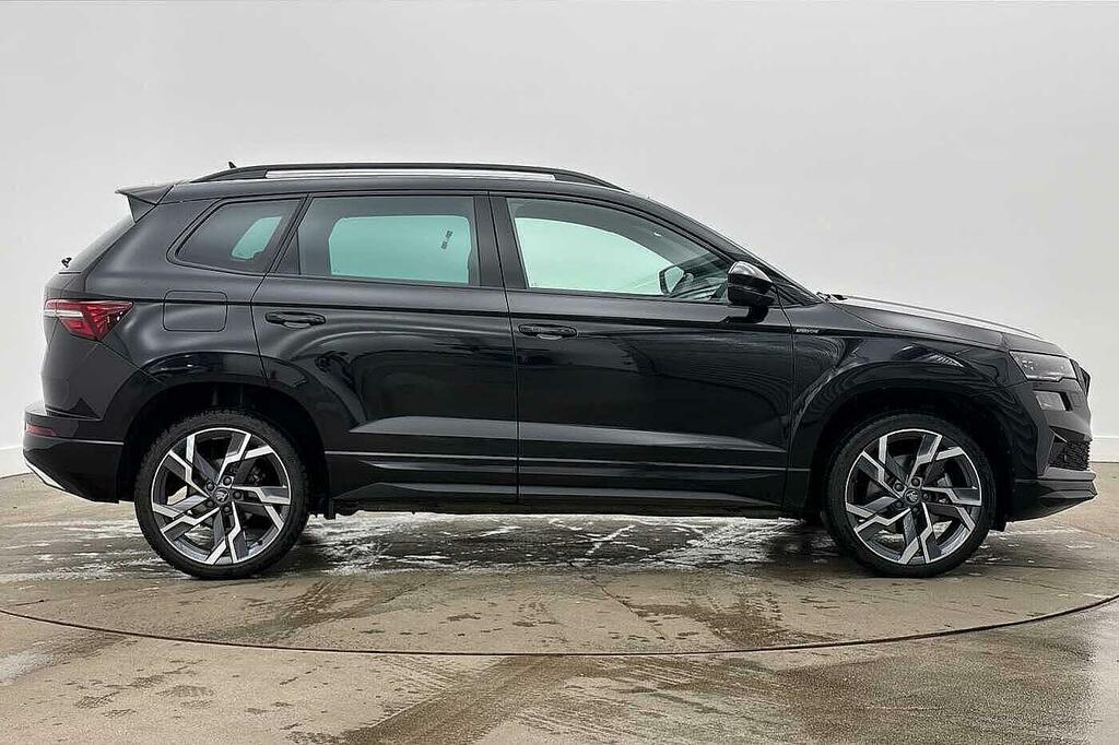Skoda Karoq 1.5 Tsi Sportline Edition Dsg Black #4