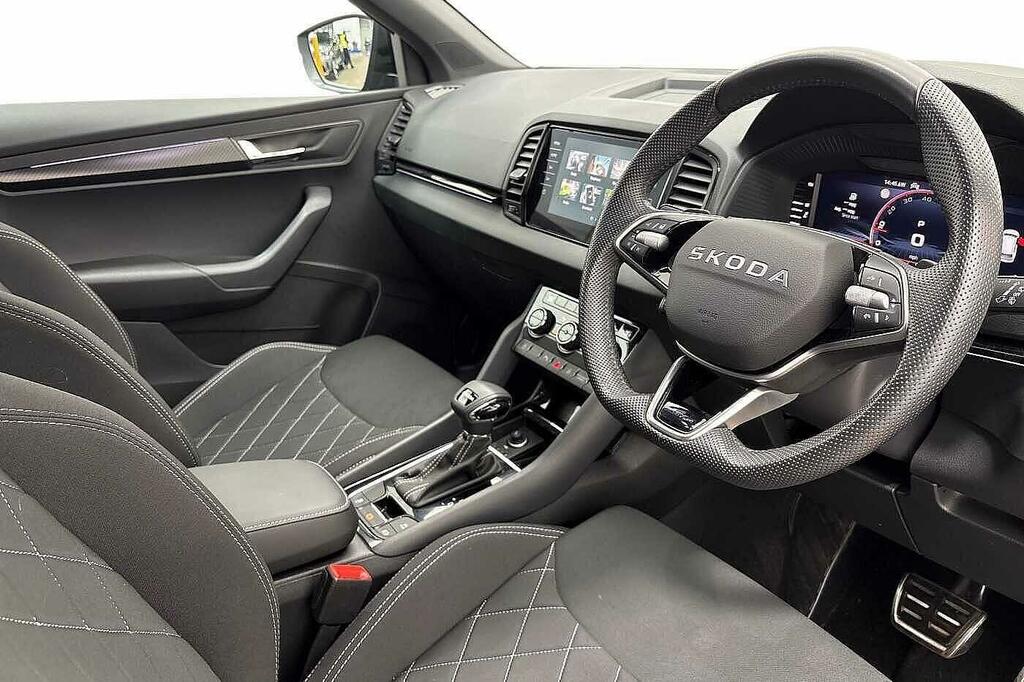 Skoda Karoq 1.5 Tsi Sportline Edition Dsg Black #6