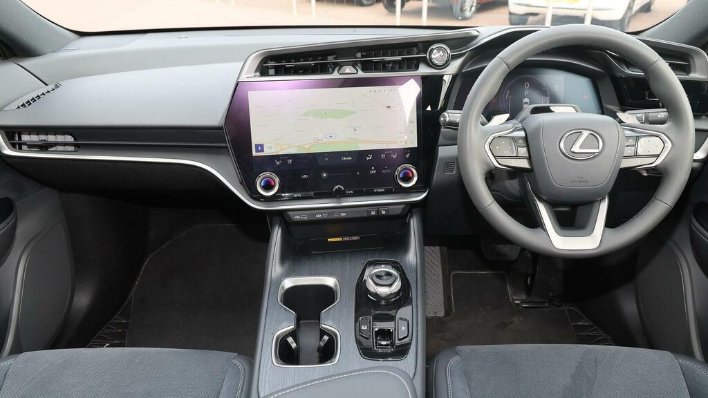 Lexus RZ 450E 71.4Kwh Takumi Suv Direct4 White #6
