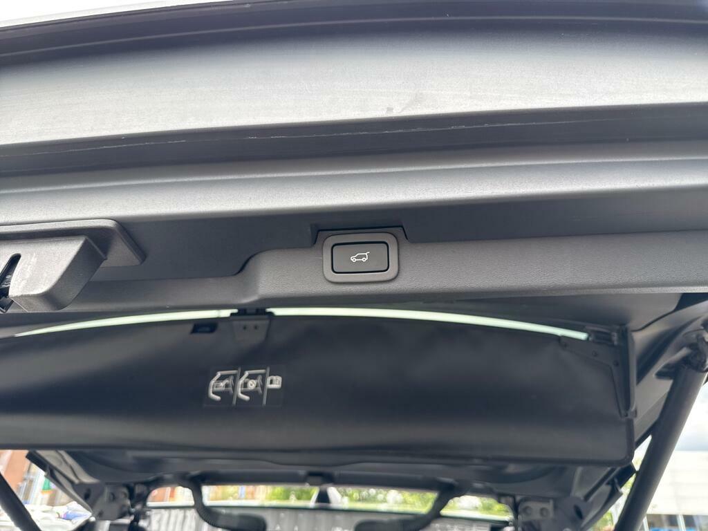 Land Rover Discovery Sd4 S Suv Black #18