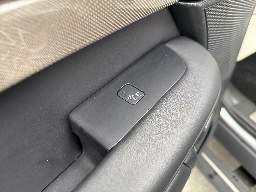 Land Rover Discovery Sd4 S Suv Black #22