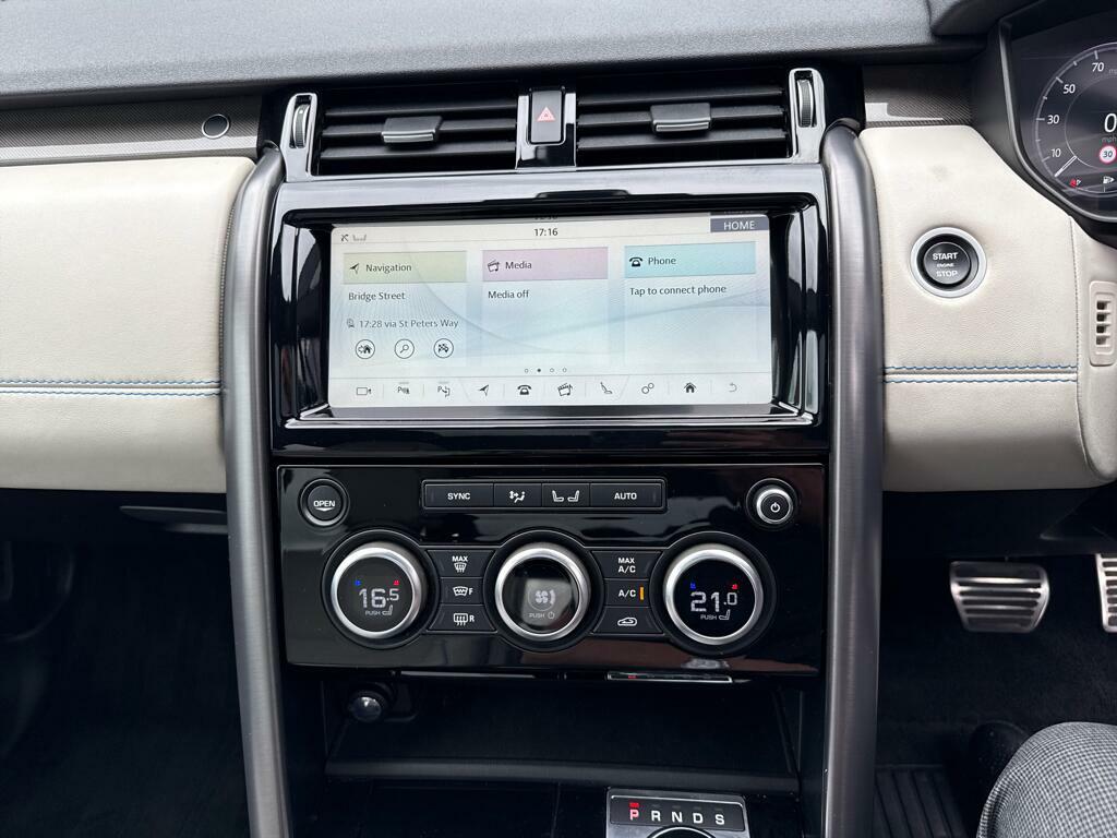 Land Rover Discovery Sd4 S Suv Black #35