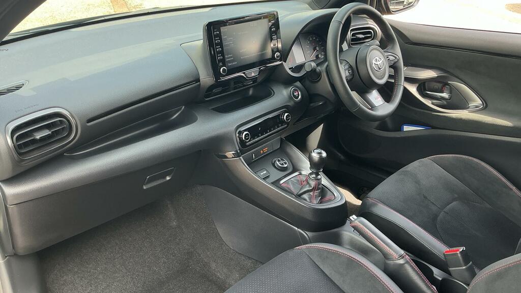 Toyota Yaris Excel Silver #9