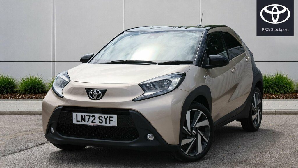 Toyota Aygo X 1.0 Vvt-i Edge Euro 6 Ss LM72SYF Beige #3