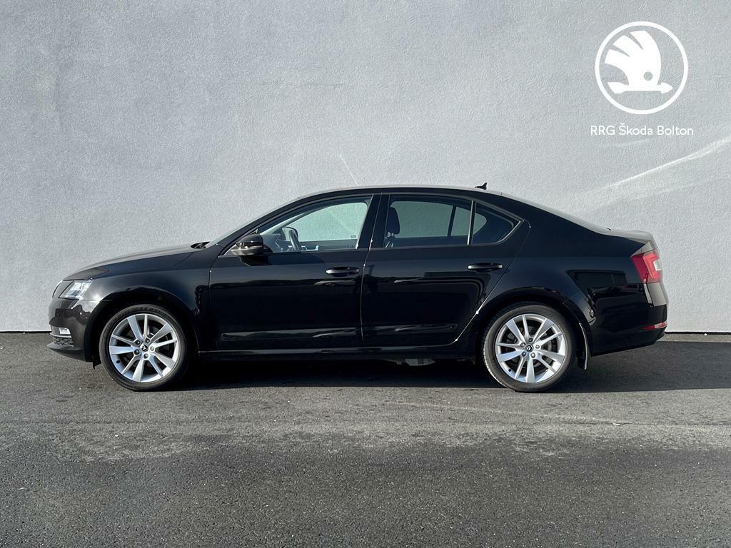 Skoda Octavia 1.5 Tsi Se L Dsg Black #4