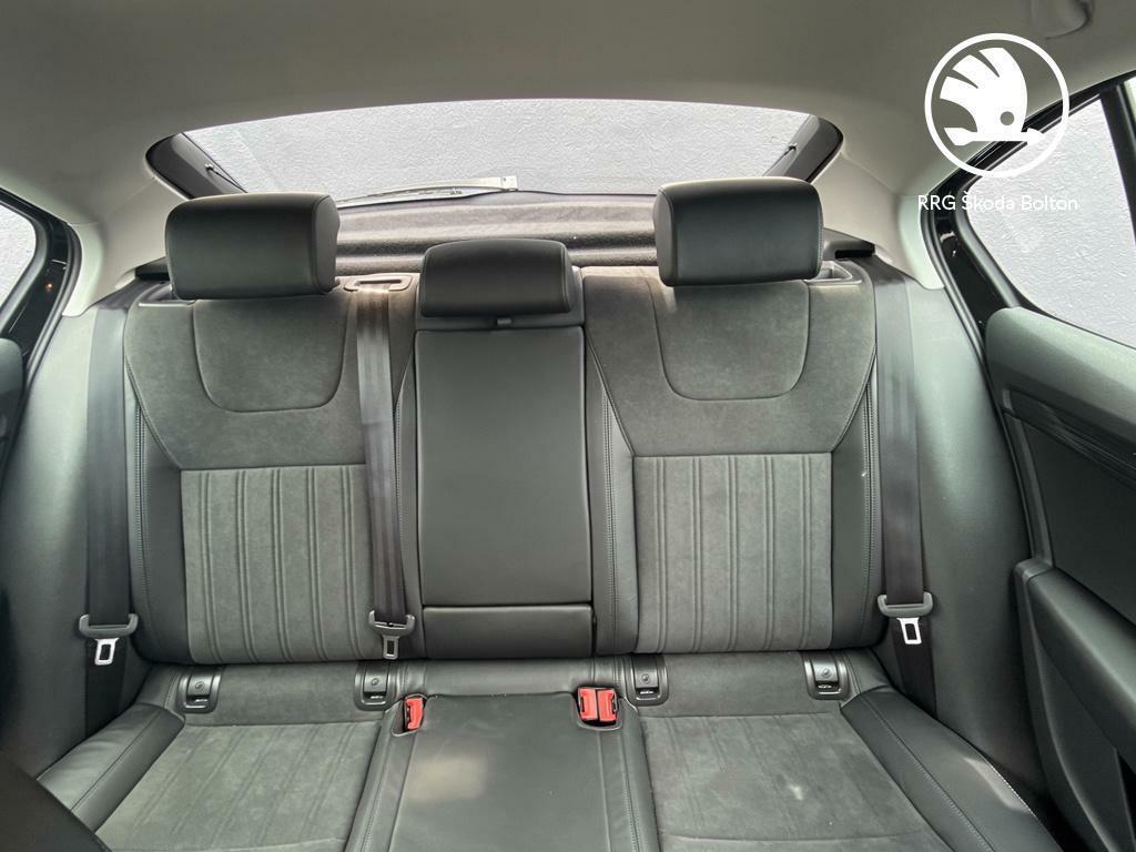 Skoda Octavia 1.5 Tsi Se Dsg Black #15