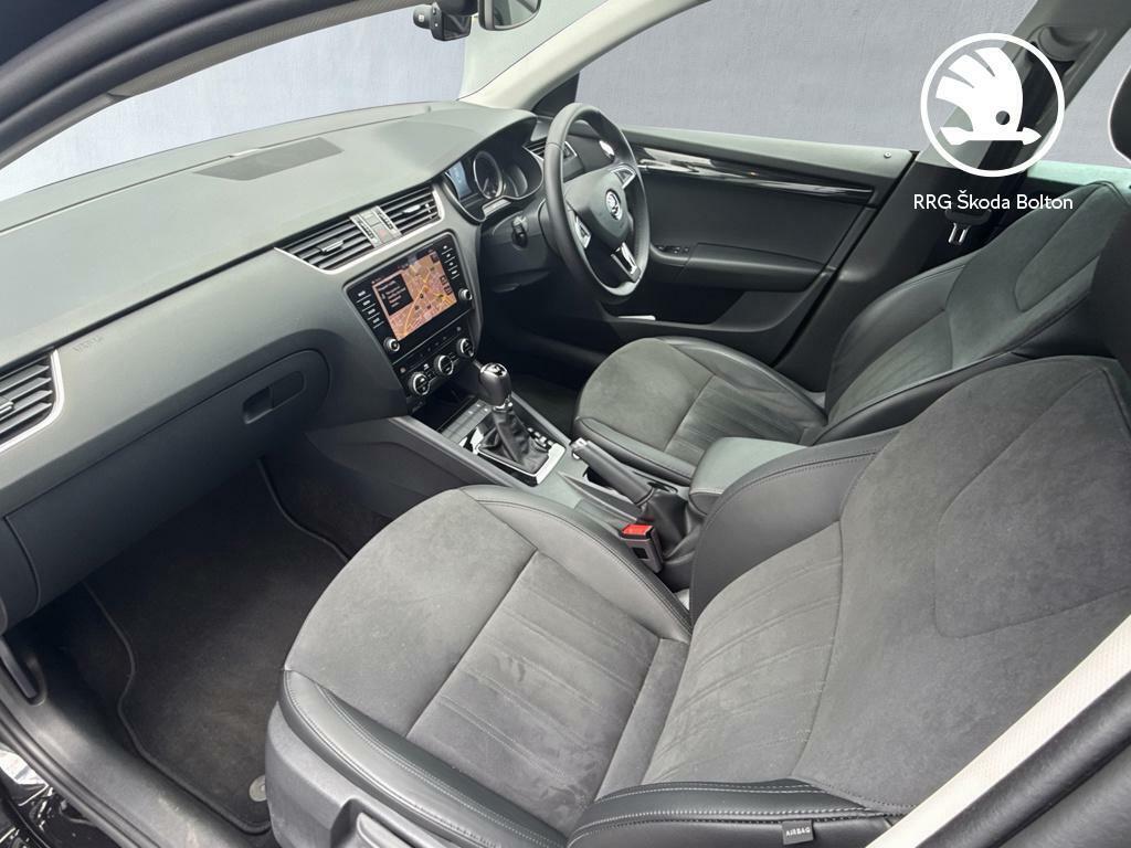 Skoda Octavia 1.5 Tsi Se Dsg Black #14