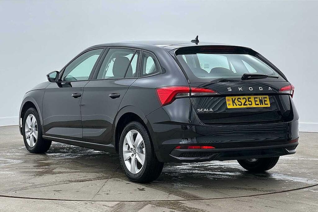 Skoda Scala 1.0 Tsi 95 Se Edition Black #3