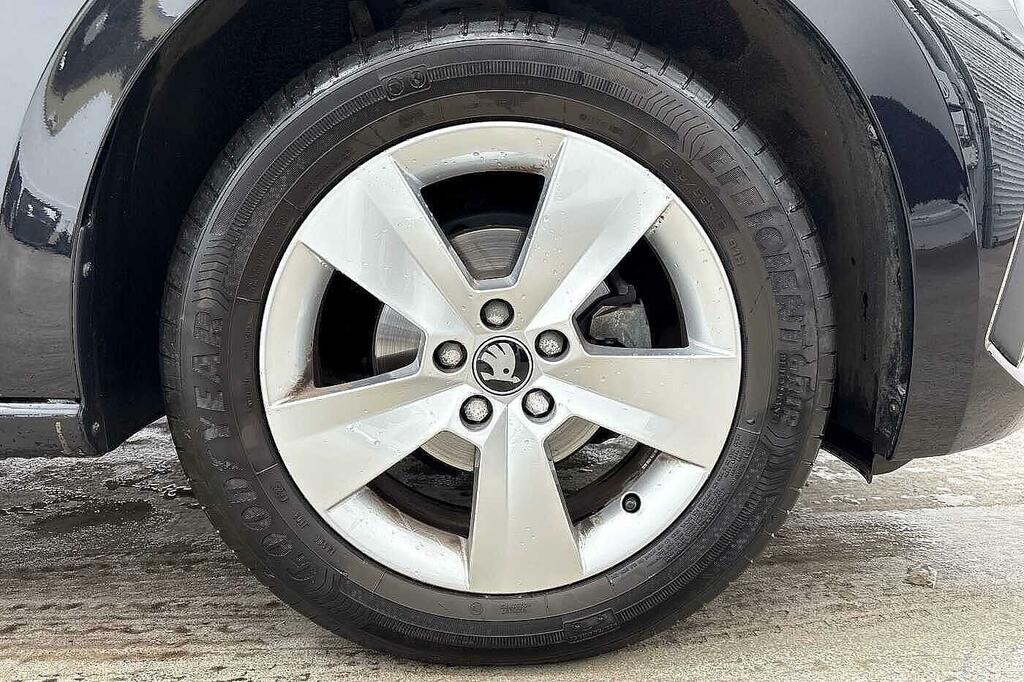 Skoda Scala 1.0 Tsi 95 Se Edition Black #5