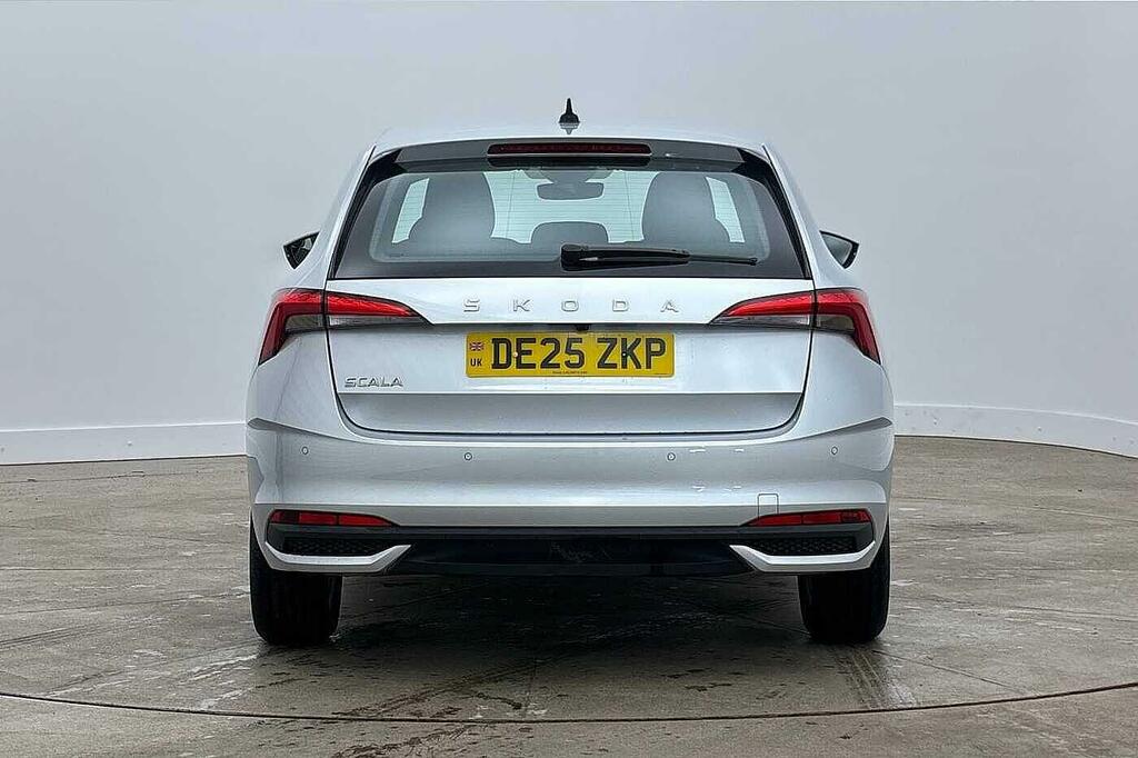 Skoda Scala 1.0 Tsi 116 Se Edition Black #8