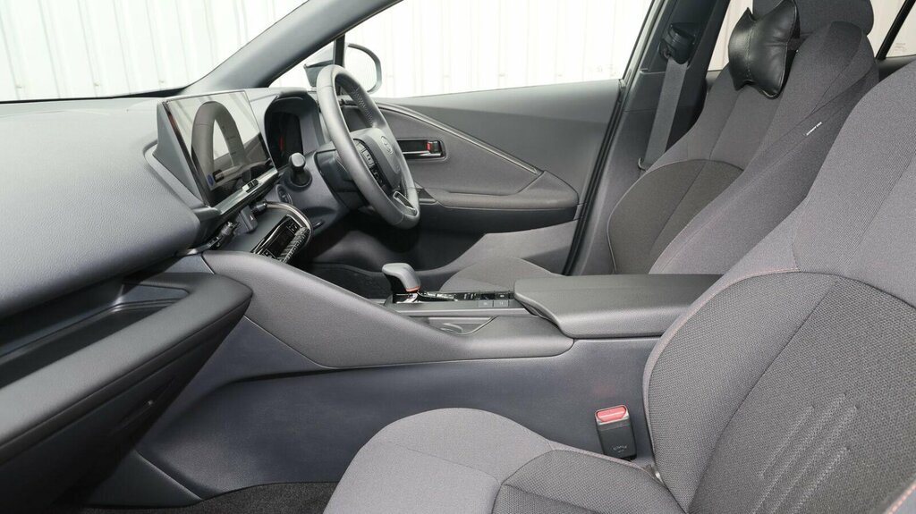 Toyota C-Hr 2.0 Vvt 13.6Kwh Design Cvt Euro 6 Ss MA75FSZ Grey #5