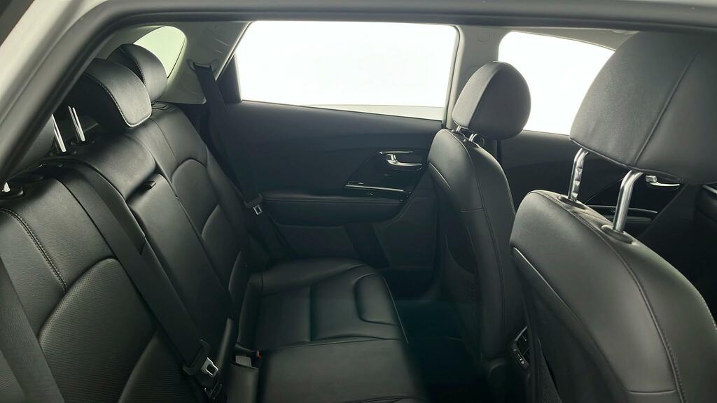 Kia Niro 1.6 Gdi Hybrid 2 Dct Red #10