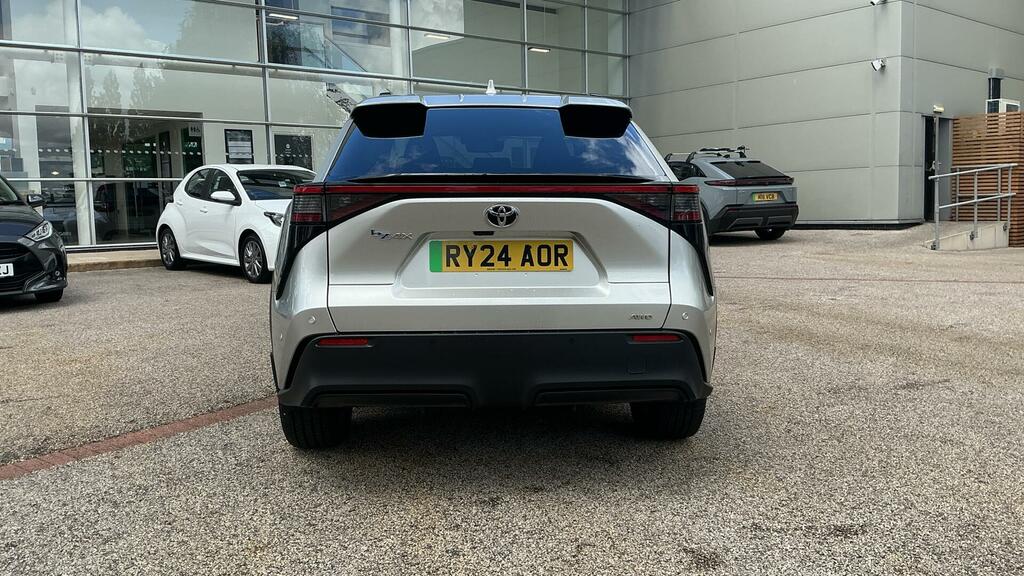 Toyota bZ4X 71.4Kwh Vision Awd 11Kw Obc Silver #6