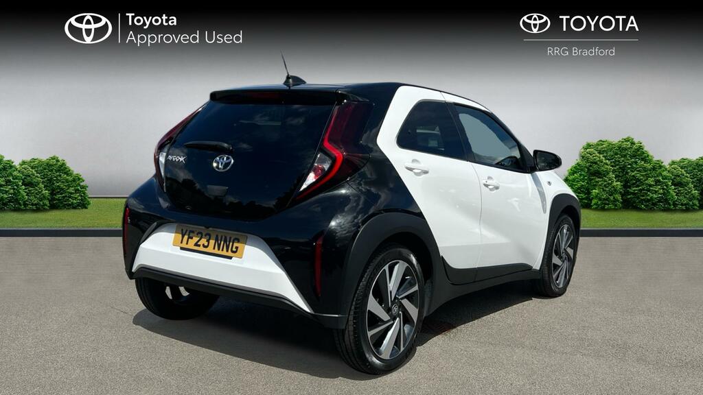 Toyota Aygo X 1.0 Vvt-i Edge Euro 6 Ss White #2