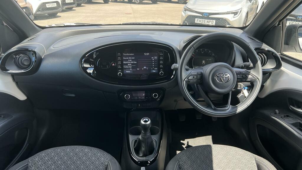 Toyota Aygo X 1.0 Vvt-i Edge Euro 6 Ss White #6