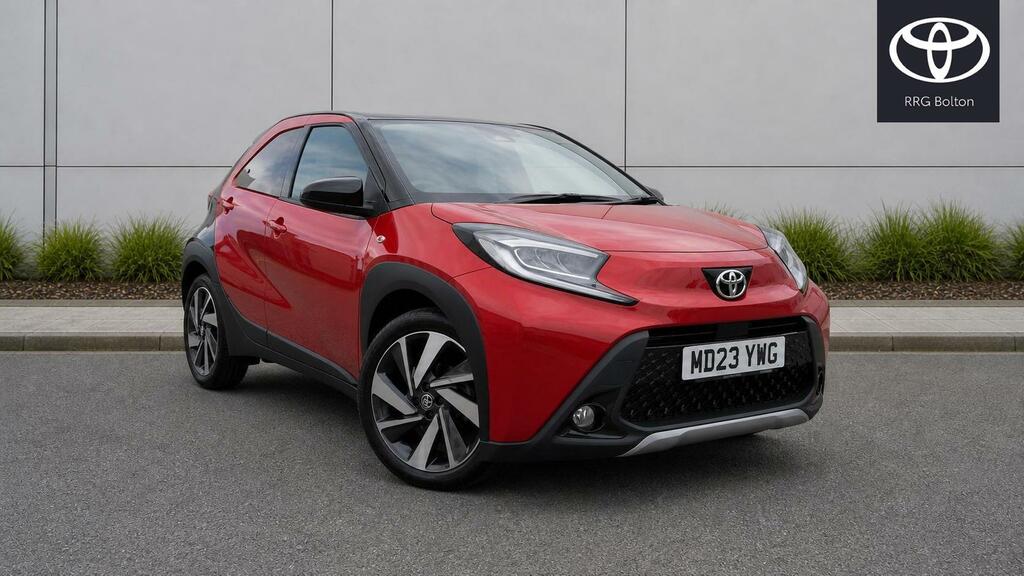 Toyota Aygo X 1.0 Vvt-i Exclusive Euro 6 Ss Red