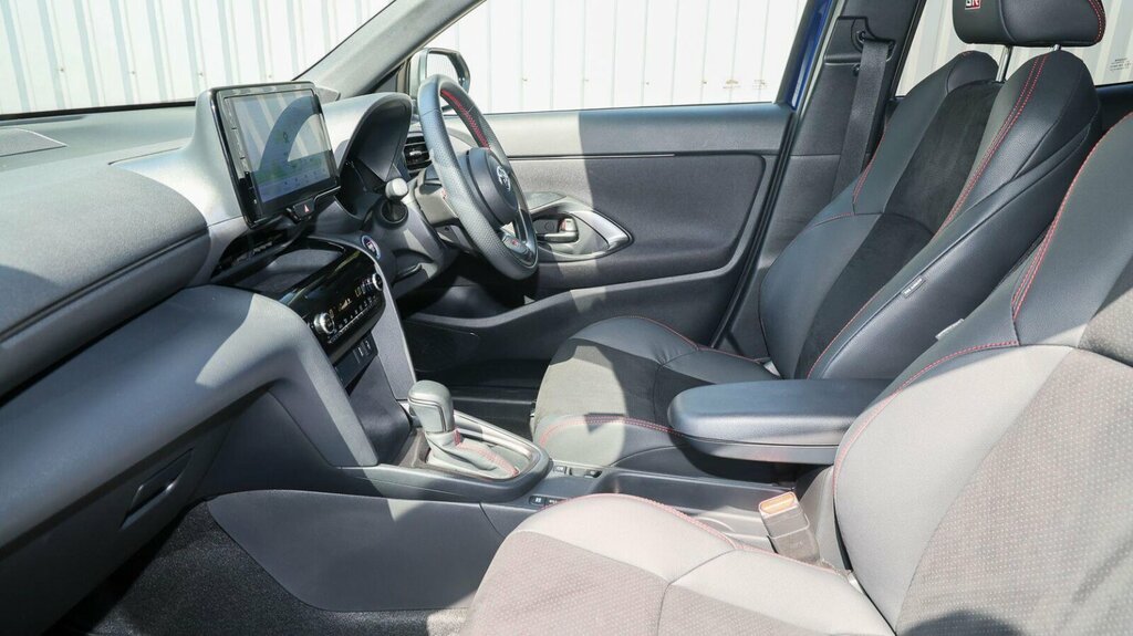 Toyota Yaris Cross 1.5 Vvt-h Gr Sport E-cvt Euro 6 Ss DE23YWH Blue #5
