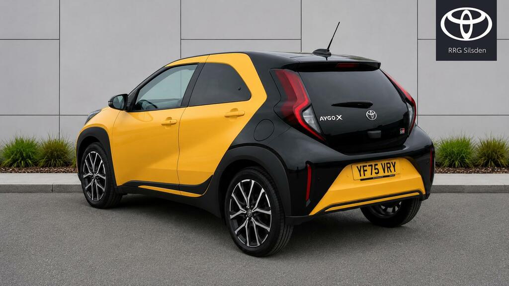Toyota Aygo X 1.5H Gr Sport Cvt Euro 6 Ss YF75VRY Yellow #6