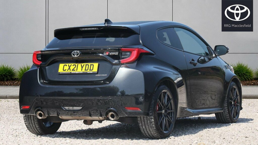 Toyota Yaris 1.6T Gr Circuit Awd Euro 6 CX21YDD Black #2