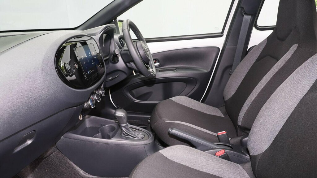Toyota Aygo X 1.0 Vvt-i Pure X-shift Euro 6 Ss White #5
