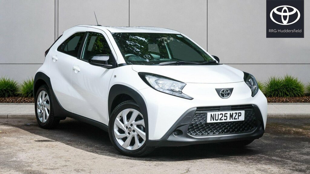 Toyota Aygo X 1.0 Vvt-i Pure X-shift Euro 6 Ss White