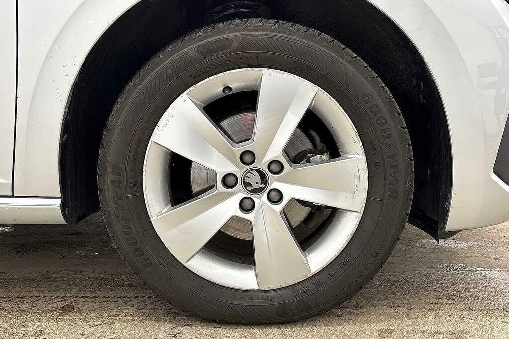 Skoda Scala 1.0 Tsi 116 Se Edition Dsg Silver #5