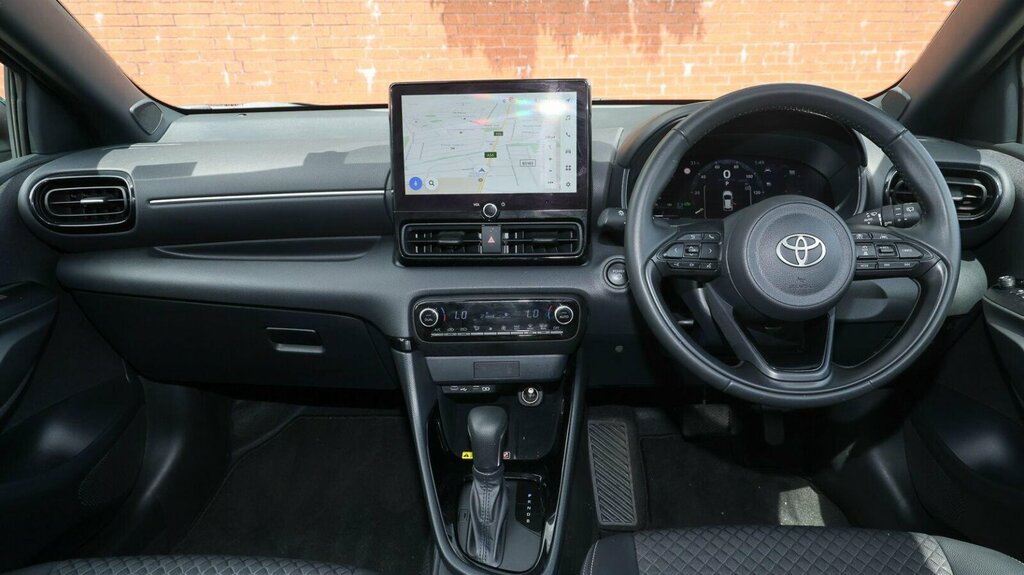 Toyota Yaris 1.5 Vvt-h Excel E-cvt Euro 6 Ss Green #6