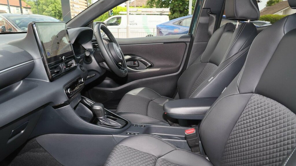 Toyota Yaris 1.5 Vvt-h Excel E-cvt Euro 6 Ss Green #5