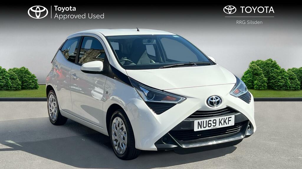 Toyota Aygo 1.0 Vvt-i X-play Euro 6 White