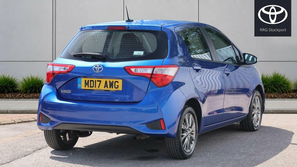 Toyota Yaris 1.5 Vvt-i Icon Euro 6 MD17AWG Blue #2