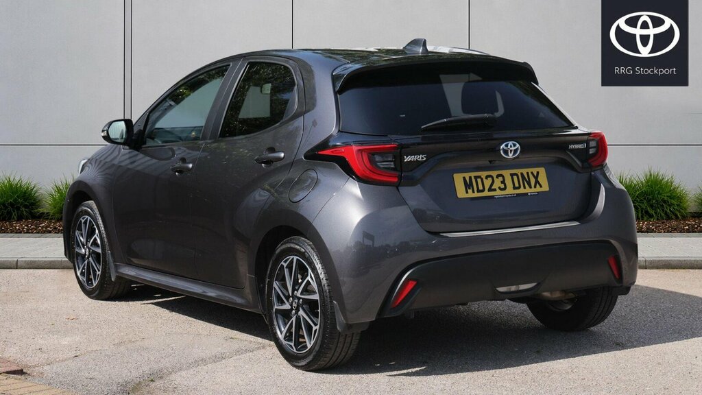 Toyota Yaris 1.5 Vvt-h Design E-cvt Euro 6 Ss MD23DNX Grey #4