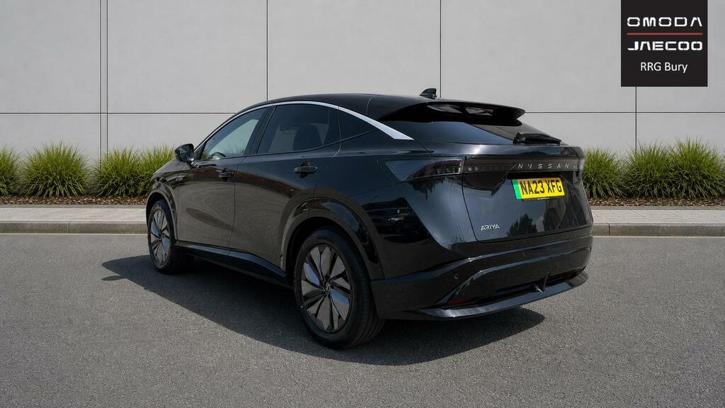 Nissan Ariya 63Kwh Advance Suv 22Kw Charger Green #6