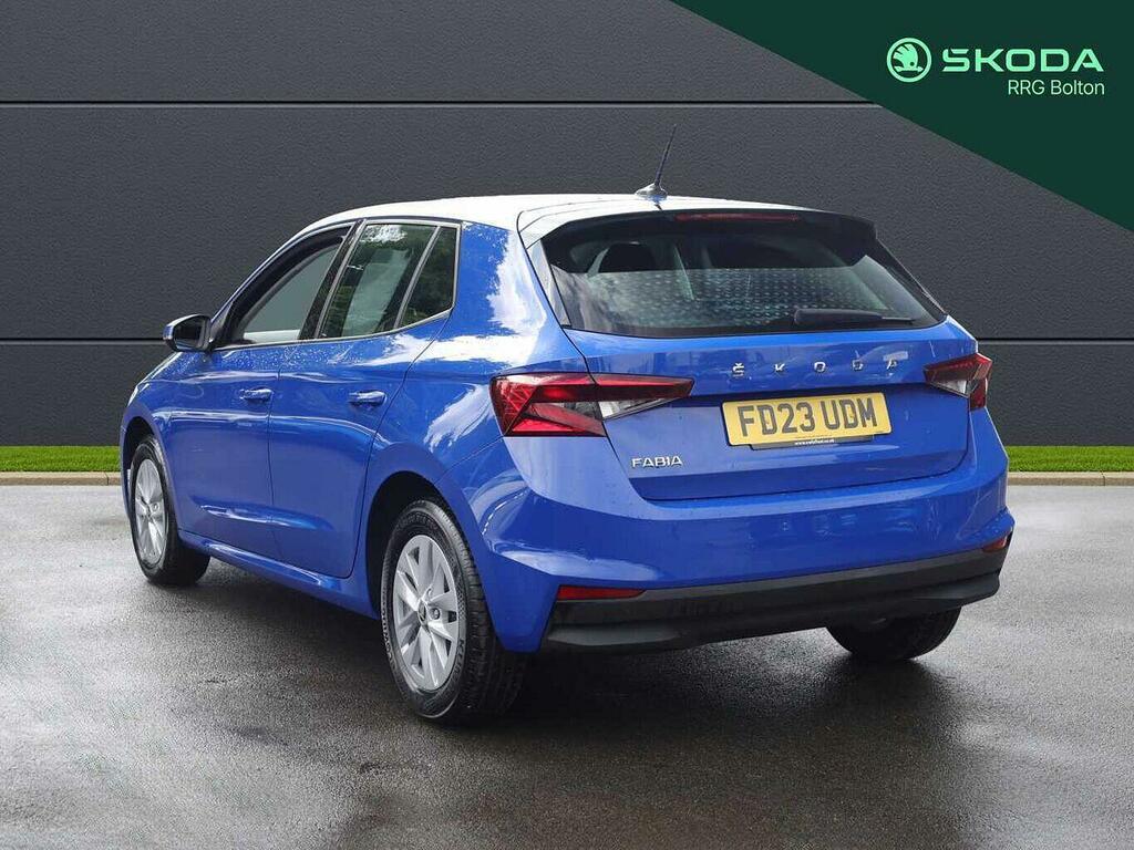 Skoda Fabia 1.0 Tsi 110 Se Comfort Dsg Blue #6