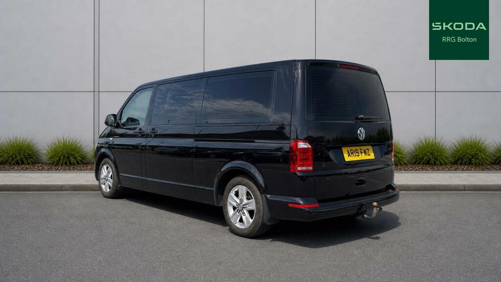 Volkswagen Transporter Shuttle 2.0 Tdi Bmt 150Ps Se Minibus Dsg Black #6
