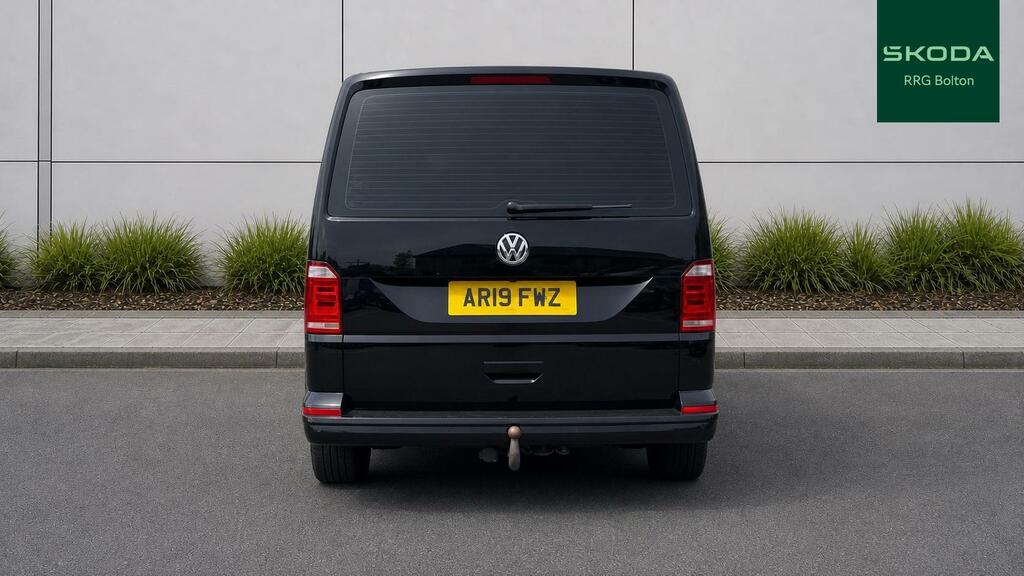 Volkswagen Transporter Shuttle T6 Tdi 150 7 Speed Dsg 8 Seat Shuttle Se Lwb Red #7