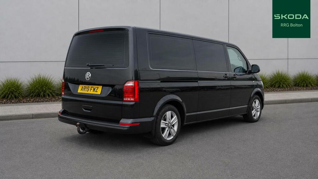 Volkswagen Transporter Shuttle T6 Tdi 150 7 Speed Dsg 8 Seat Shuttle Se Lwb Red #8
