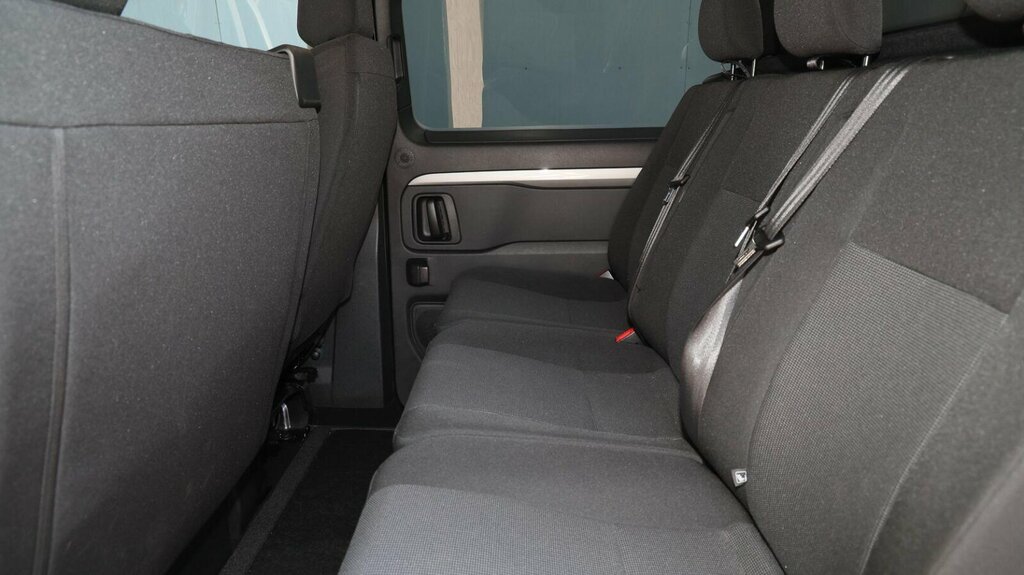 Toyota PROACE 2.0D Sport Medium Crew Van Mwb Euro 6 Ss 6 Silver #5