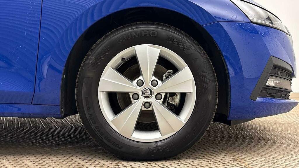 Skoda Octavia 1.5 Tsi Se Technology Blue #2