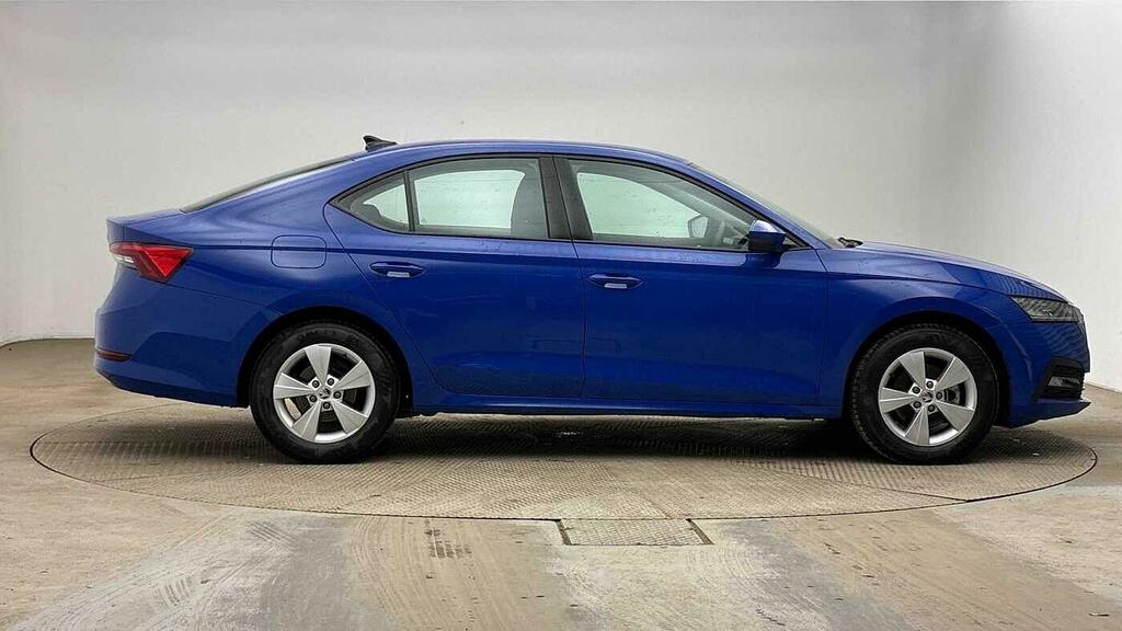 Skoda Octavia 2.0 Tdi 150 Se L Dsg Blue #9