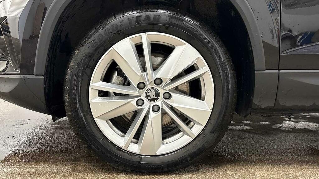 Skoda Karoq 1.5 Tsi Se Edition Dsg Black #2